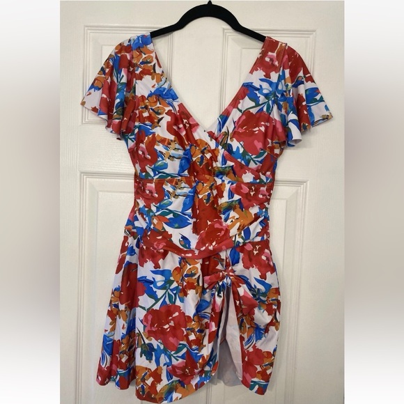 Woman's Floral Swim Dress Bathing Suit Flutter Sleeve  Pull On Tummy Control M - Picture 5 of 15